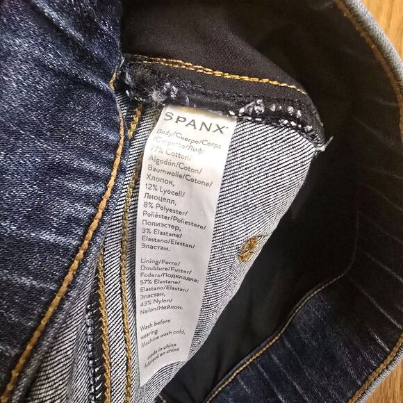 SPANX Women’s Size XS Distressed Skinny Jeans Stretch Medium Wash #20203r - Picture 8 of 12